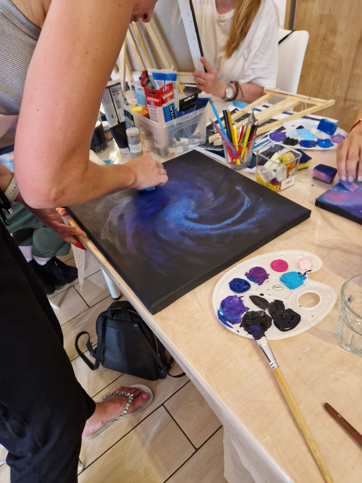 Workshop malování akrylem s tématem VESMÍR II.
